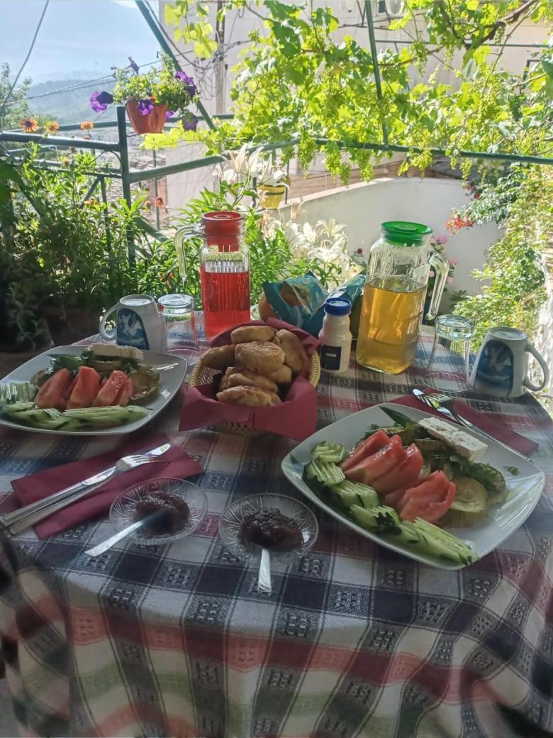 Relax Camping Gjirokaster Exterior photo